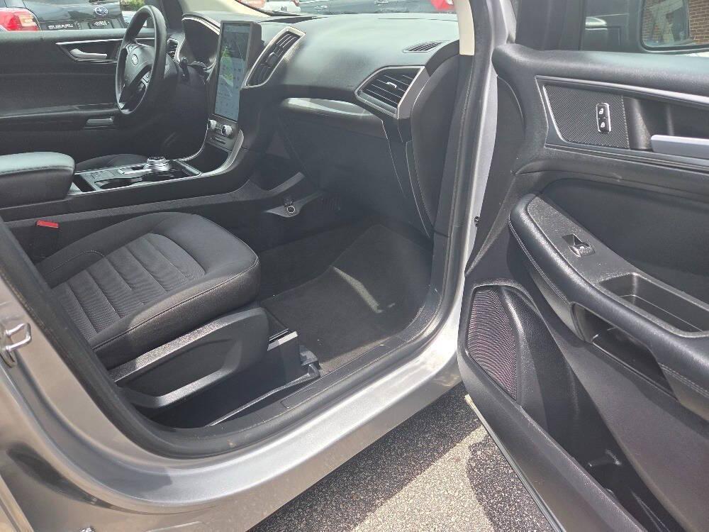used 2021 Ford Edge car, priced at $15,500