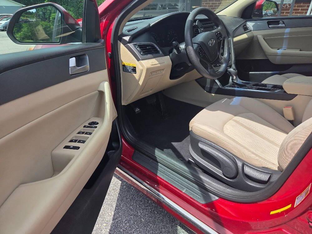 used 2016 Hyundai Sonata Hybrid car, priced at $9,900