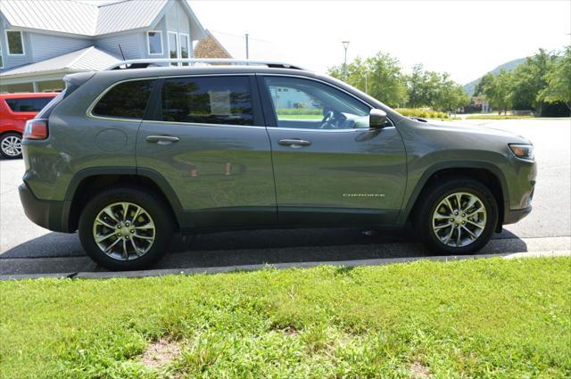 used 2019 Jeep Cherokee car, priced at $17,900