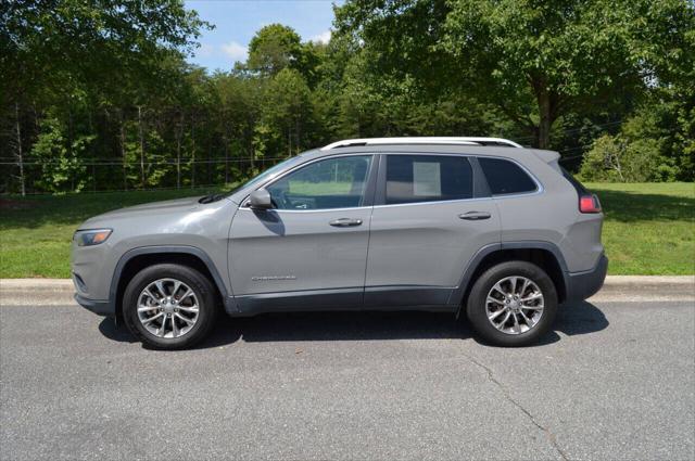 used 2019 Jeep Cherokee car, priced at $17,900