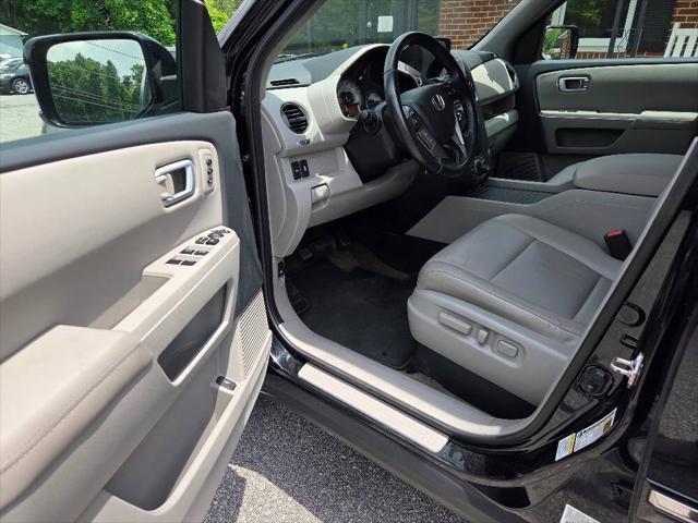 used 2015 Honda Pilot car, priced at $17,800