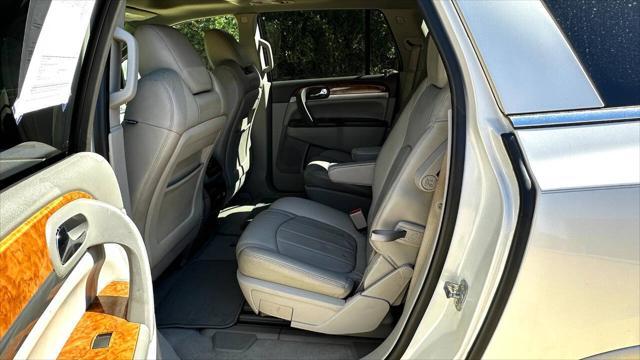 used 2012 Buick Enclave car, priced at $8,800