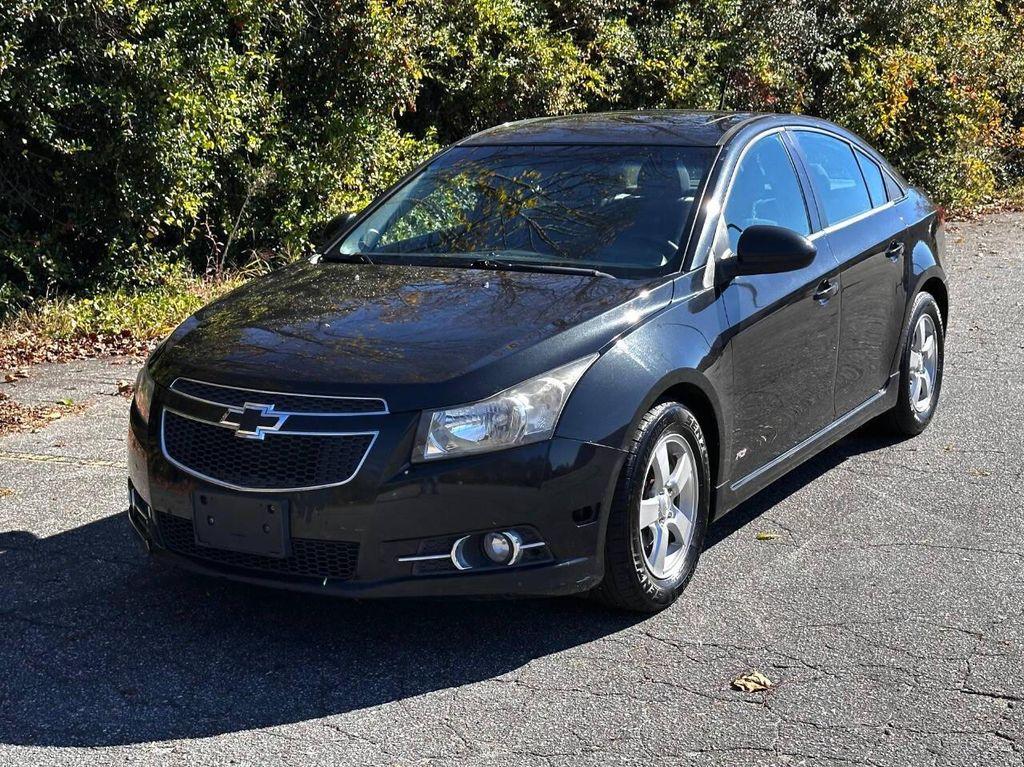 used 2014 Chevrolet Cruze car, priced at $9,500