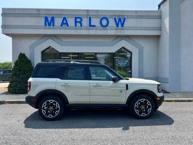 new 2025 Ford Bronco Sport car, priced at $38,124