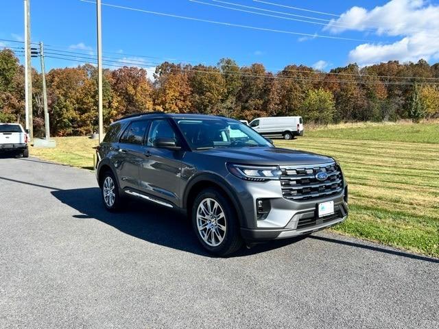 new 2025 Ford Explorer car, priced at $47,347