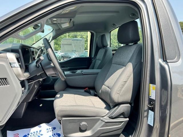 new 2025 Ford F-250 car, priced at $51,604