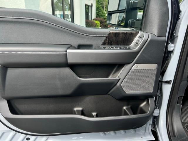 new 2025 Ford F-250 car, priced at $81,467