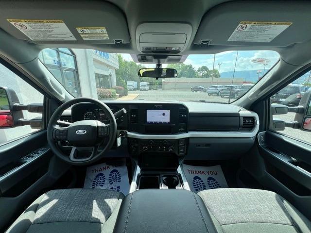 new 2025 Ford F-250 car, priced at $68,060