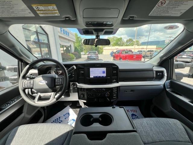 new 2025 Ford F-350 car, priced at $62,283