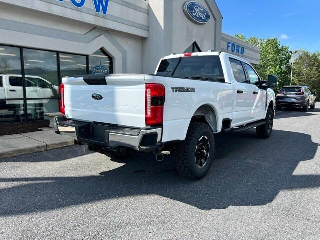 new 2025 Ford F-350 car, priced at $61,781