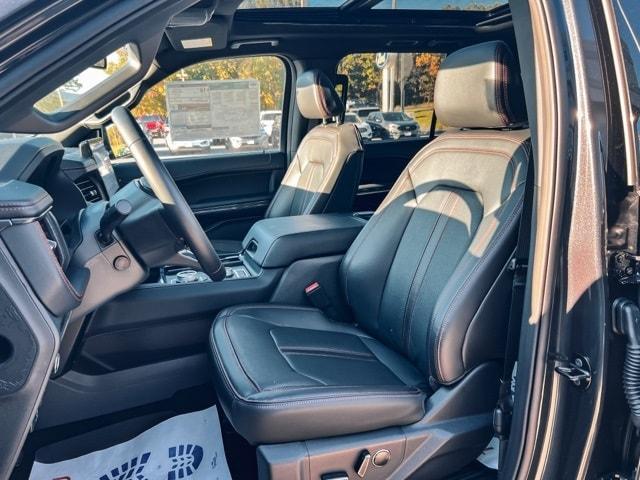 new 2024 Ford Expedition car, priced at $71,306