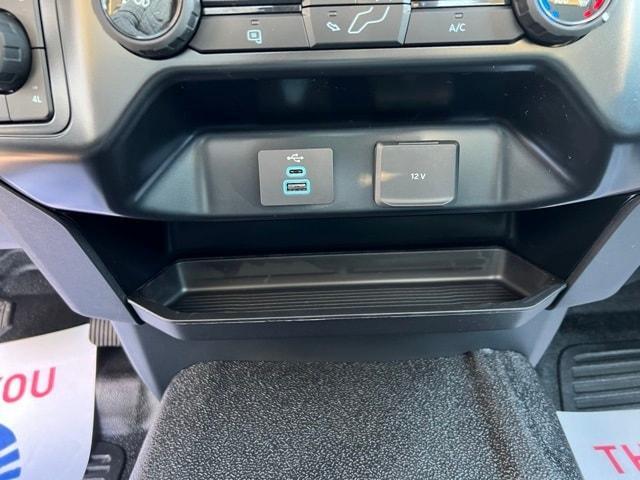 new 2025 Ford F-250 car, priced at $48,944