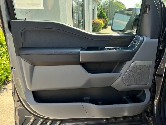 new 2025 Ford F-150 car, priced at $59,438