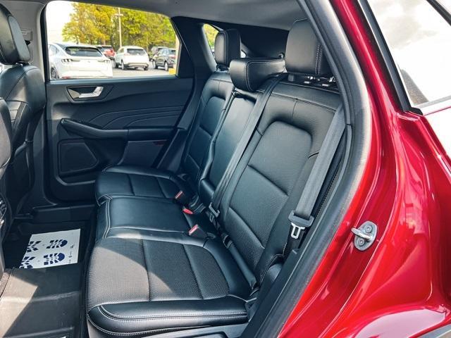 used 2022 Ford Escape car, priced at $25,991