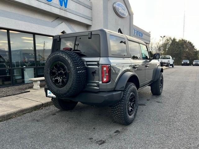 new 2024 Ford Bronco car, priced at $62,881