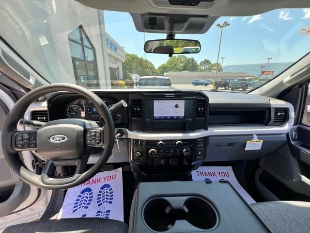 new 2025 Ford F-350 car, priced at $54,251