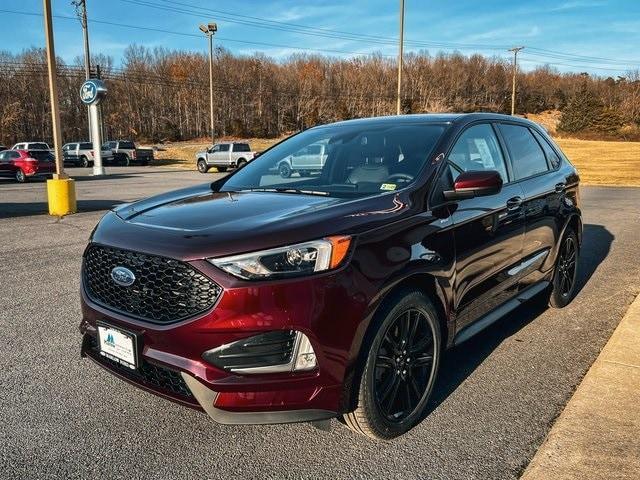 new 2024 Ford Edge car, priced at $45,739