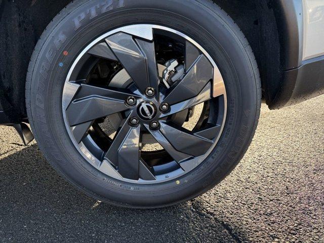 new 2025 Nissan Rogue car, priced at $32,810
