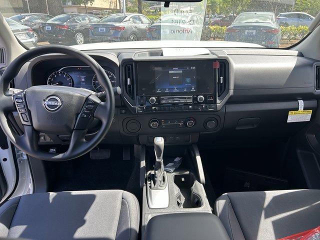 new 2025 Nissan Frontier car