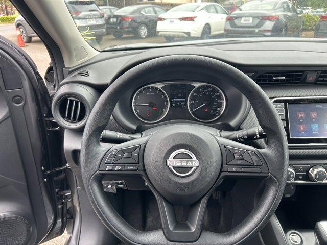 new 2025 Nissan Kicks Play car, priced at $23,850