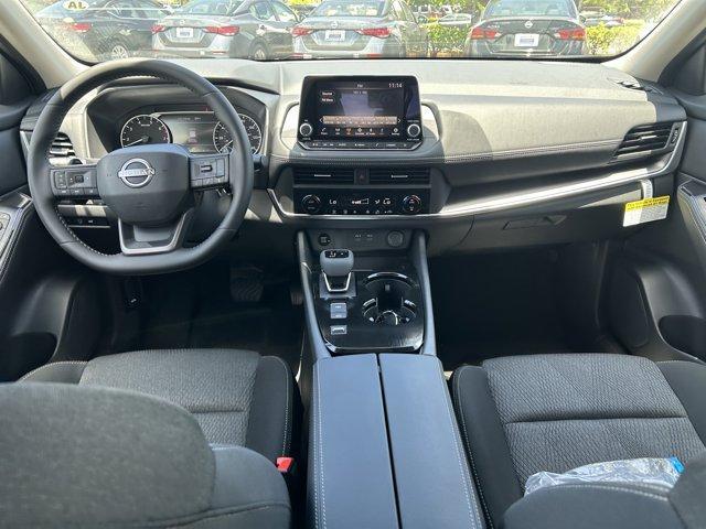 new 2025 Nissan Rogue car, priced at $31,895