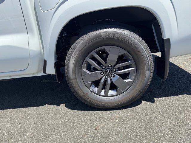 new 2025 Nissan Frontier car, priced at $39,925