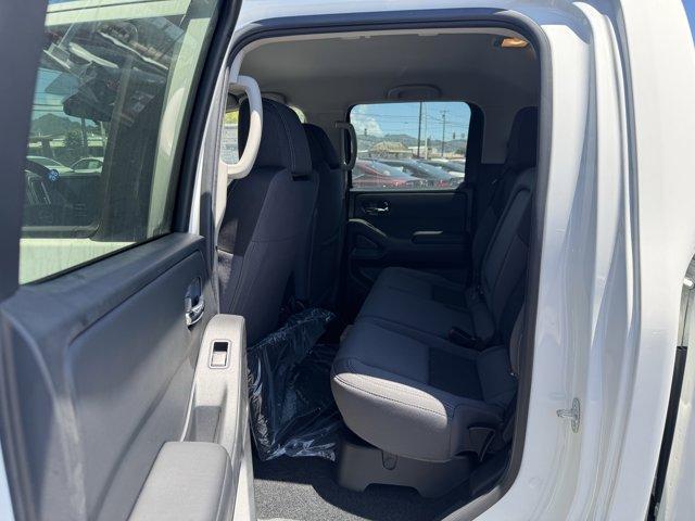 new 2025 Nissan Frontier car