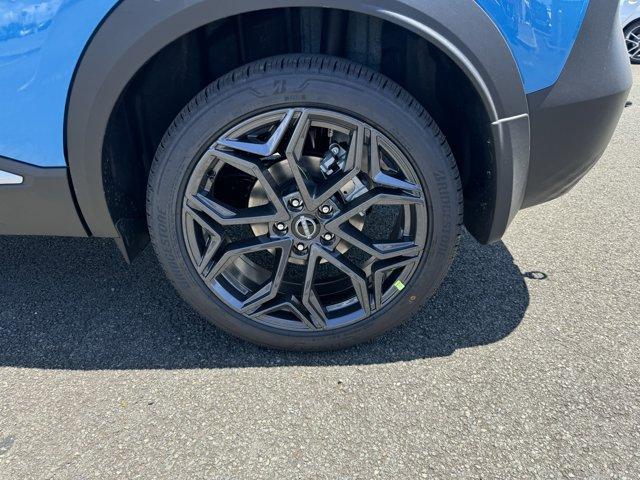new 2025 Nissan Kicks car, priced at $29,380