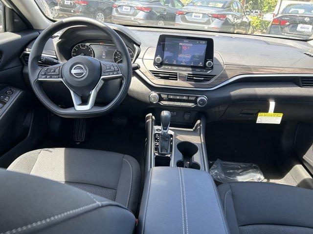 new 2025 Nissan Altima car, priced at $29,910