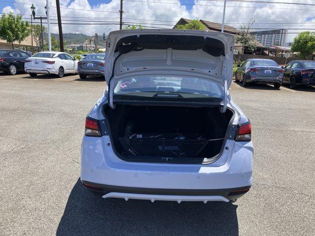 new 2025 Nissan Versa car