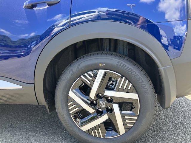 new 2025 Nissan Kicks car, priced at $25,595