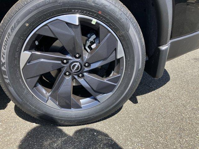 new 2025 Nissan Rogue car, priced at $31,895