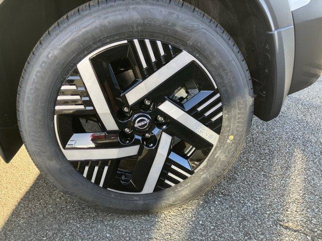 new 2025 Nissan Kicks car, priced at $26,160