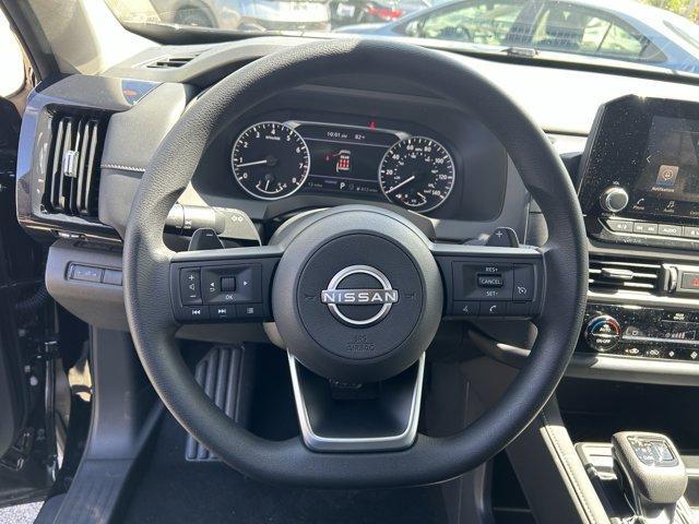 new 2025 Nissan Pathfinder car, priced at $38,450