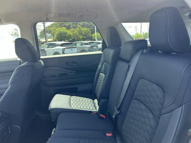 new 2025 Nissan Pathfinder car, priced at $38,450