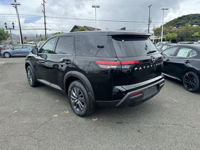new 2025 Nissan Pathfinder car, priced at $38,450