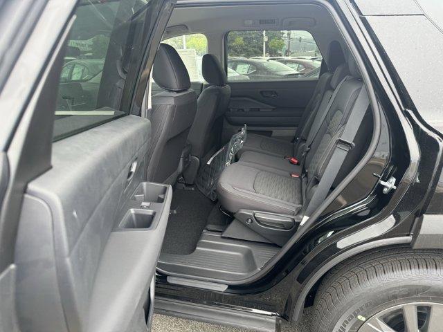 new 2025 Nissan Pathfinder car, priced at $38,450