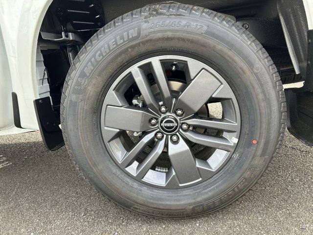 new 2025 Nissan Frontier car, priced at $39,925