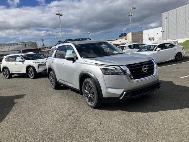 new 2024 Nissan Pathfinder car, priced at $39,955