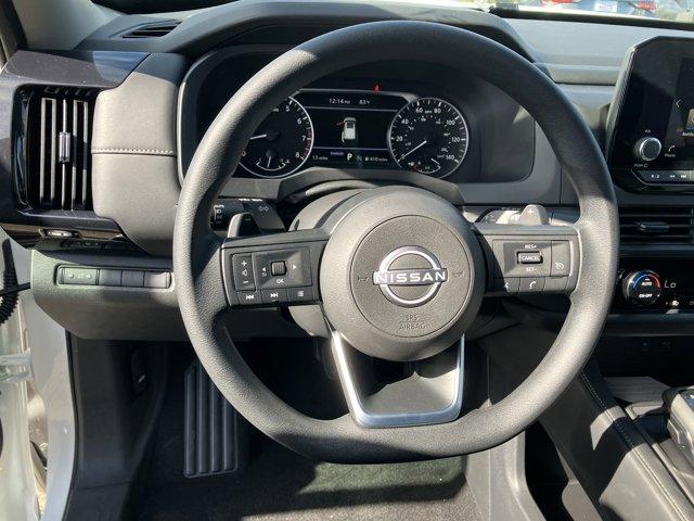 new 2025 Nissan Pathfinder car, priced at $39,030