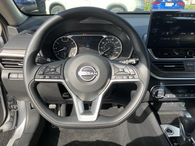 new 2025 Nissan Altima car, priced at $30,555