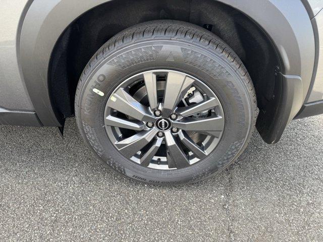 new 2025 Nissan Pathfinder car, priced at $41,775