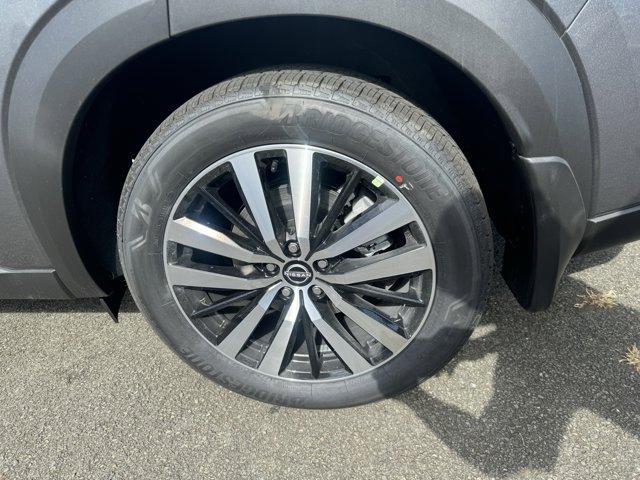 new 2025 Nissan Pathfinder car, priced at $52,035