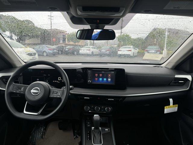 new 2025 Nissan Kicks car, priced at $23,925
