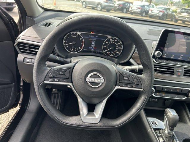 new 2025 Nissan Altima car, priced at $29,550