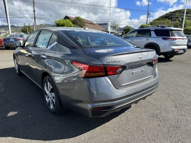 new 2025 Nissan Altima car