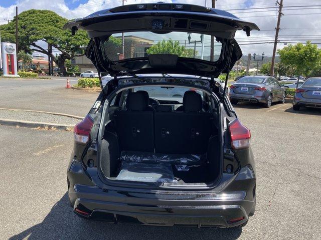 new 2025 Nissan Kicks Play car, priced at $23,850