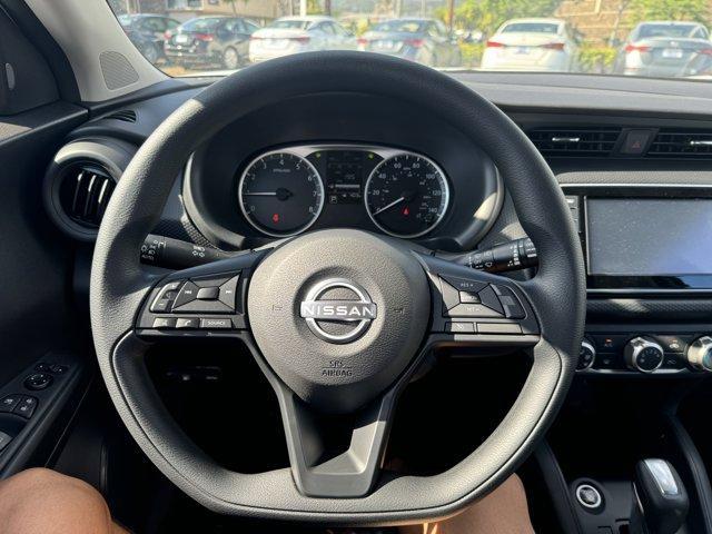 new 2025 Nissan Kicks Play car, priced at $23,850