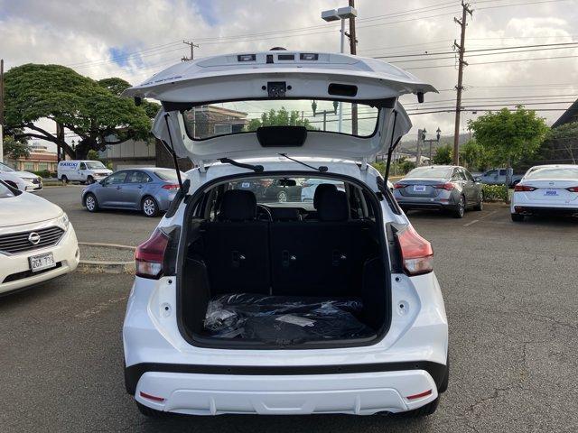 new 2025 Nissan Kicks Play car, priced at $23,850