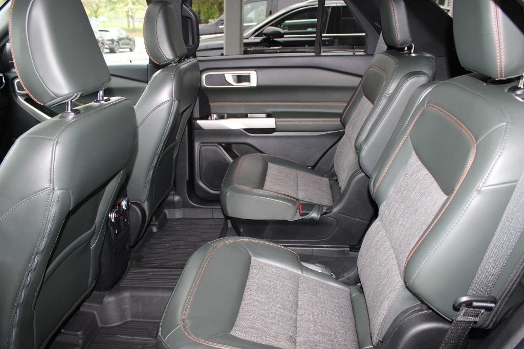 used 2022 Ford Explorer car, priced at $33,952